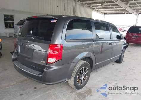 2019 Dodge Grand Caravan Gt z USA, uszkodzony, nr VIN 2C4RDGEG0KR619197